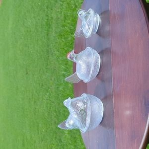 Set of 3 small Vintage Nesting Hens / Chickens.